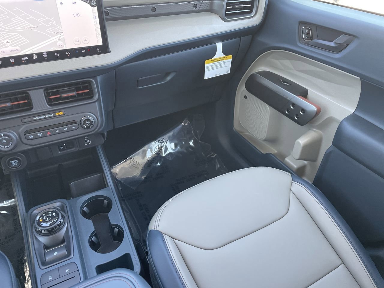 New 2026 Ford Maverick Lariat image 16