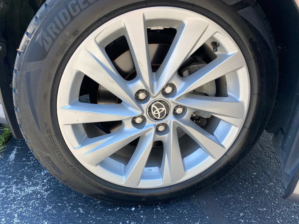 Used 2022 Toyota Camry LE w/ Cold Weather Package AWD/4WD image 2