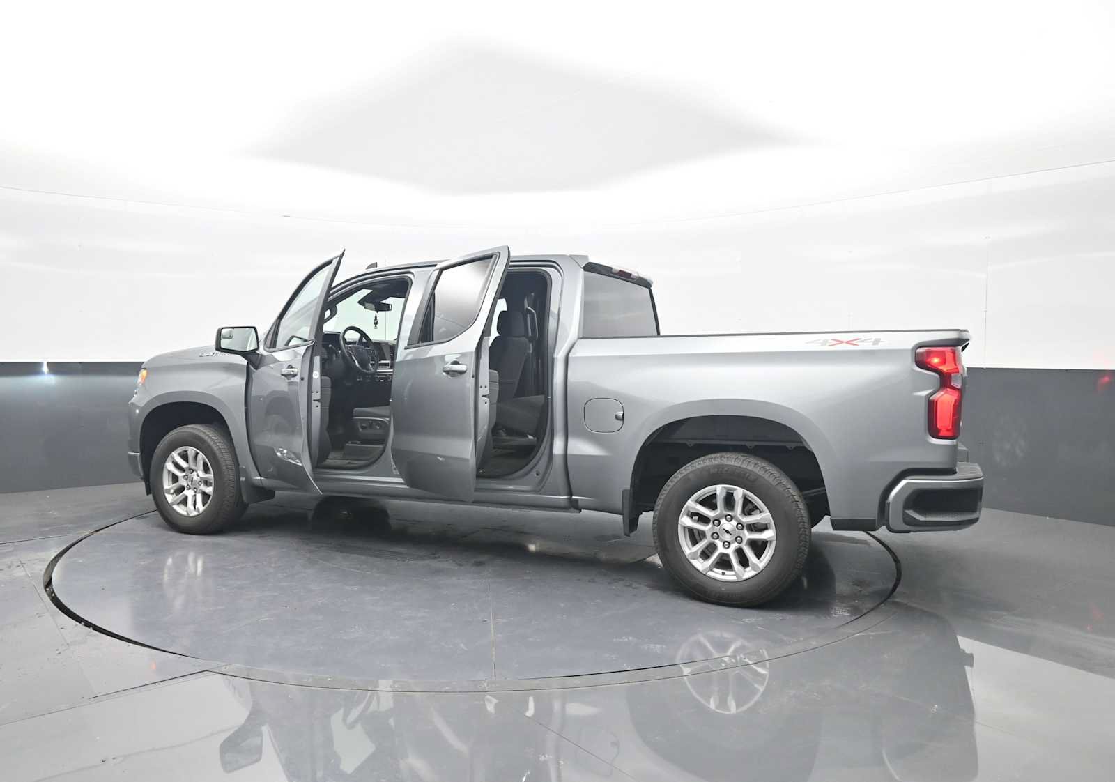 Used 2026 Chevrolet Silverado 1500 RST AWD/4WD image 45