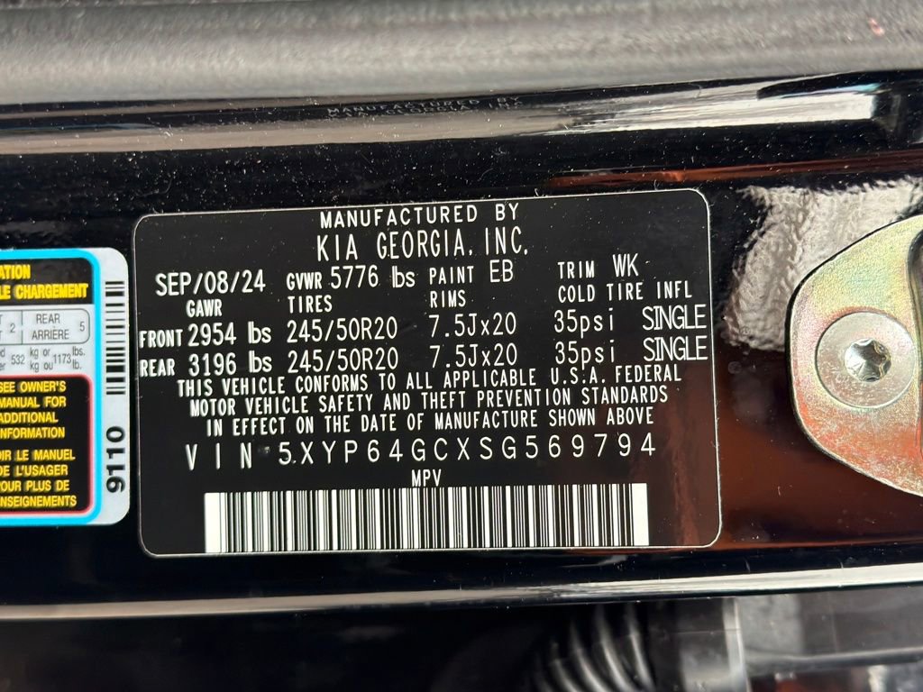 Used 2025 Kia Telluride S image 31