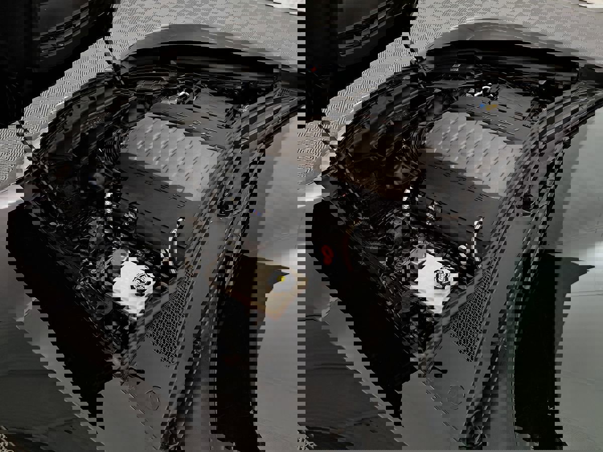 Used 2018 Chevrolet Corvette Stingray Convertible w/ 1LT image 44