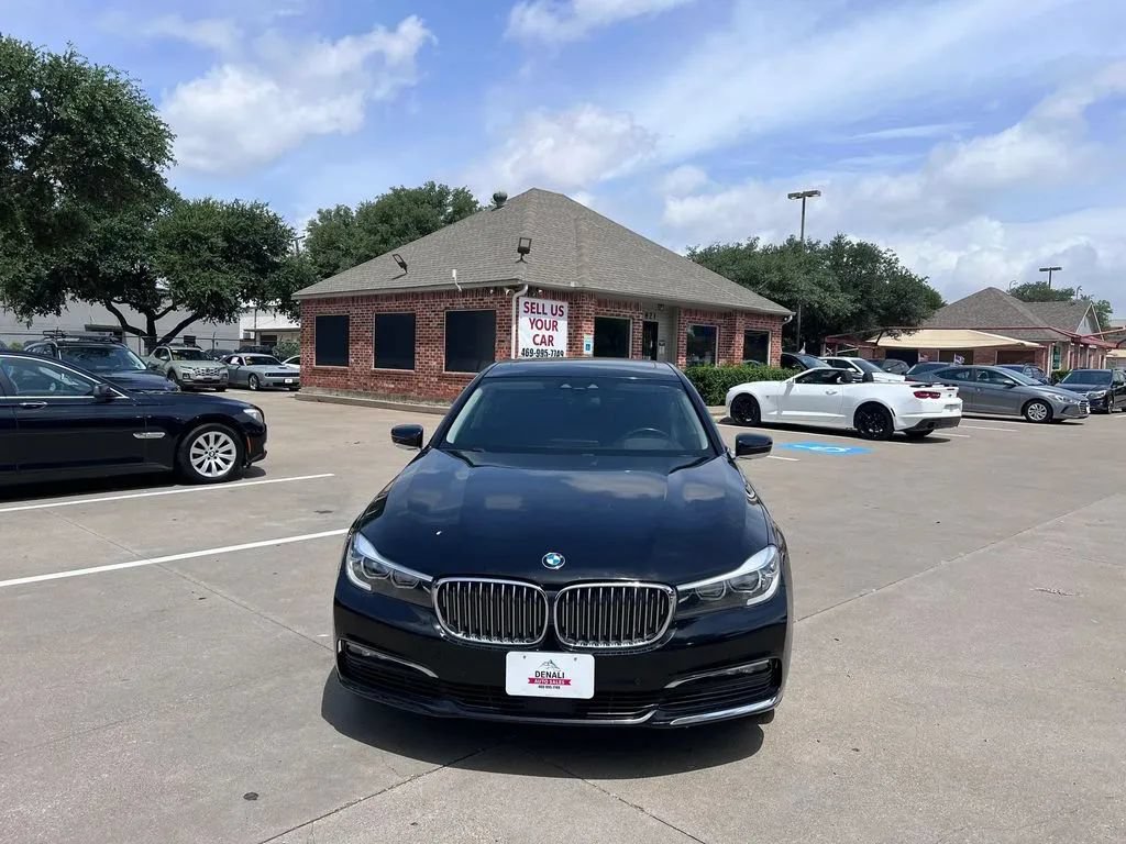 Used 2018 BMW 740i RWD image 5