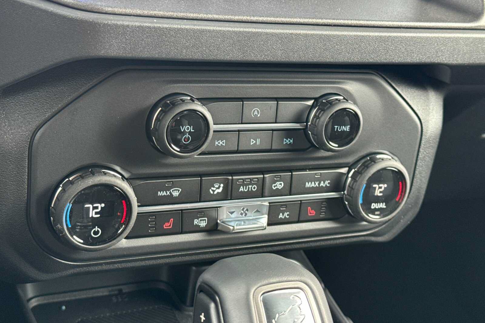 New 2025 Ford Bronco Big Bend AWD/4WD image 18