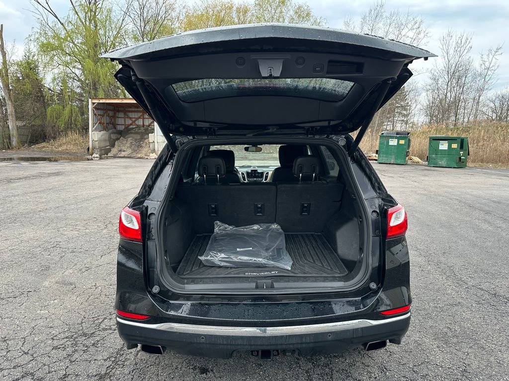 Used 2019 Chevrolet Equinox Premier AWD/4WD image 16