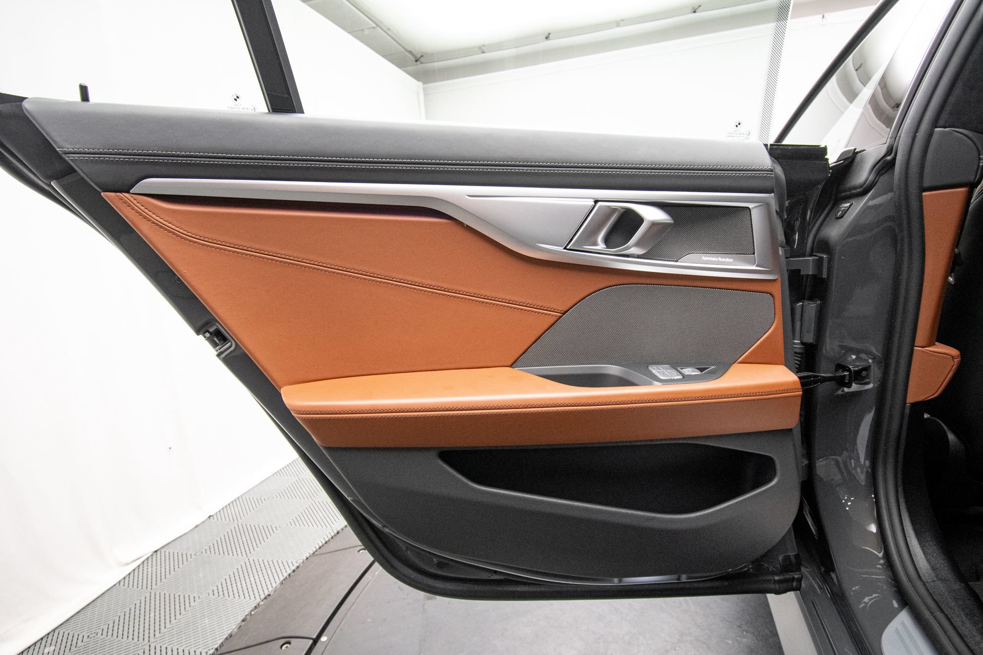 Used 2024 BMW ALPINA B8 xDrive Gran Coupe AWD/4WD image 36