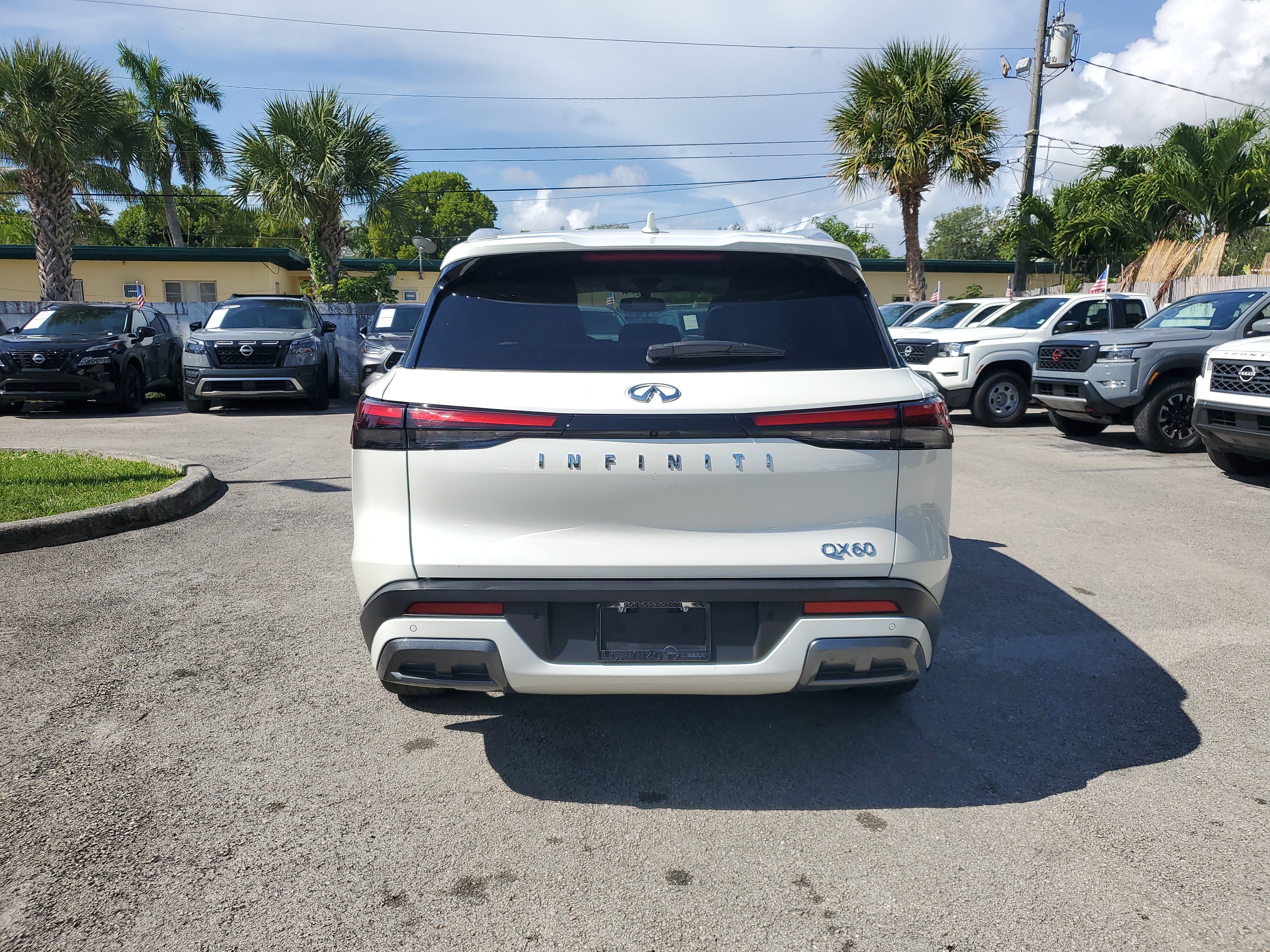 Used 2022 INFINITI QX60 Luxe image 5