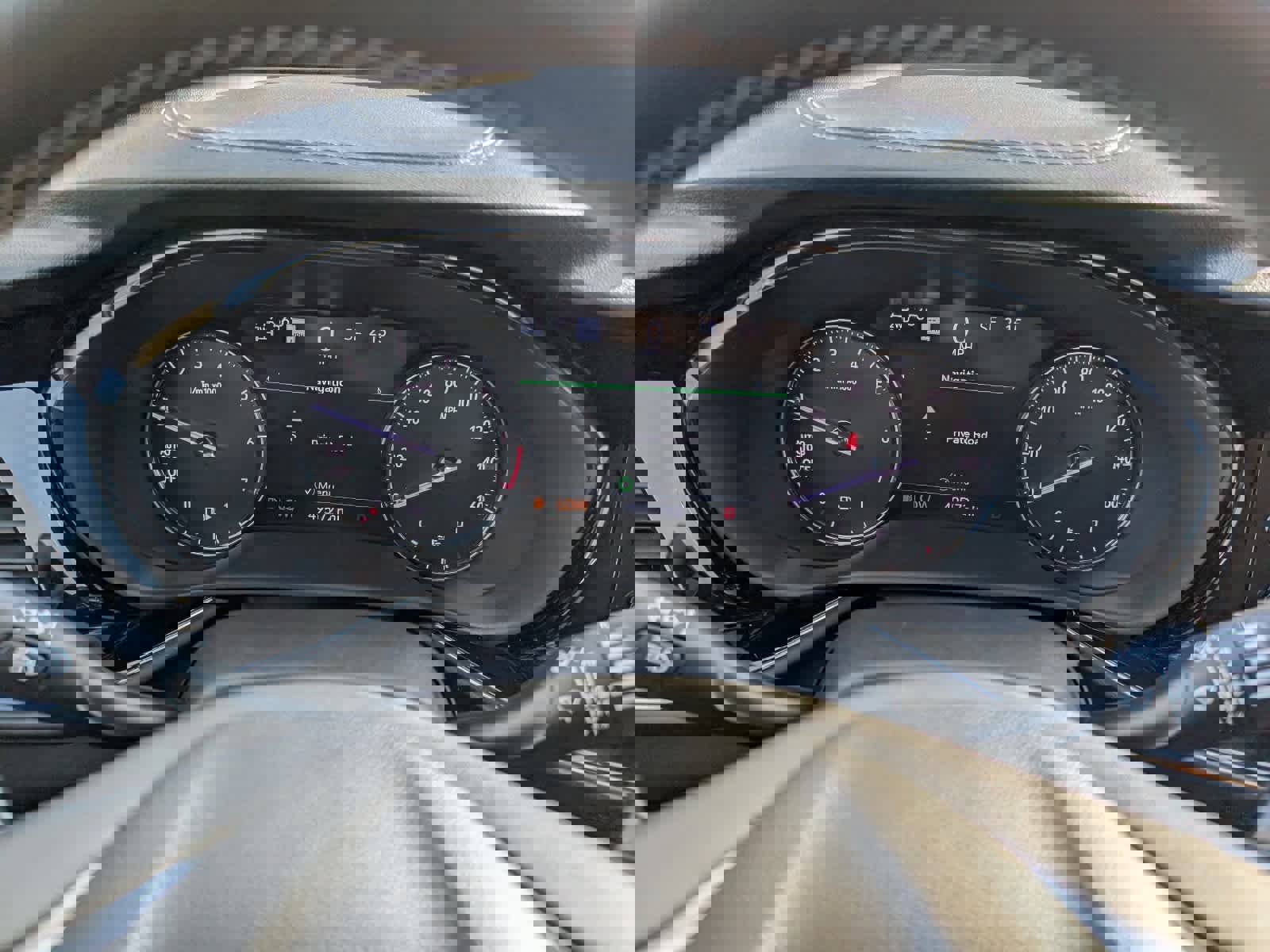 Certified 2022 Buick Envision Avenir w/ Technology Package II image 32