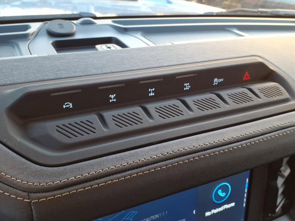 New 2025 Ford Bronco Badlands w/ Sasquatch Package image 22