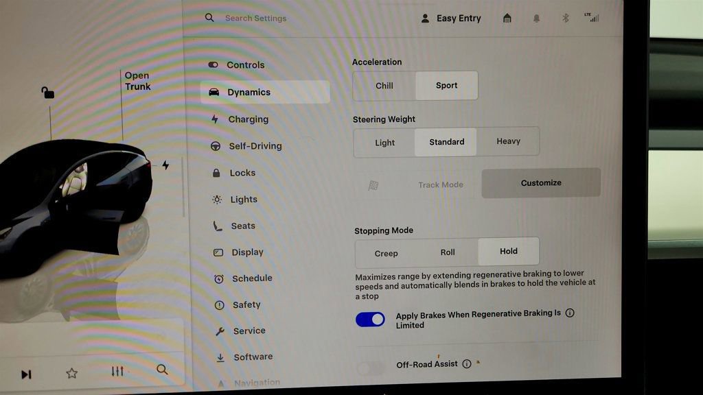 Used 2023 Tesla Model Y Performance image 17
