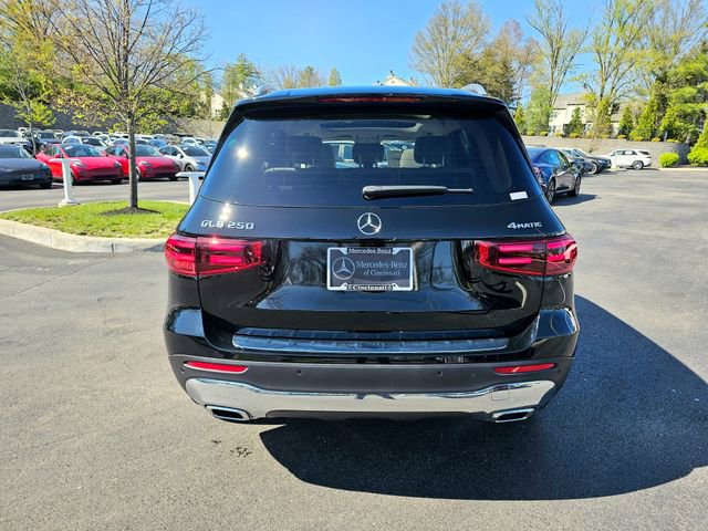 New 2026 Mercedes-Benz GLB 250 4MATIC image 8
