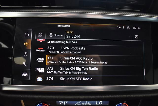 Used 2024 Audi Q3 2.0T Premium Plus image 27