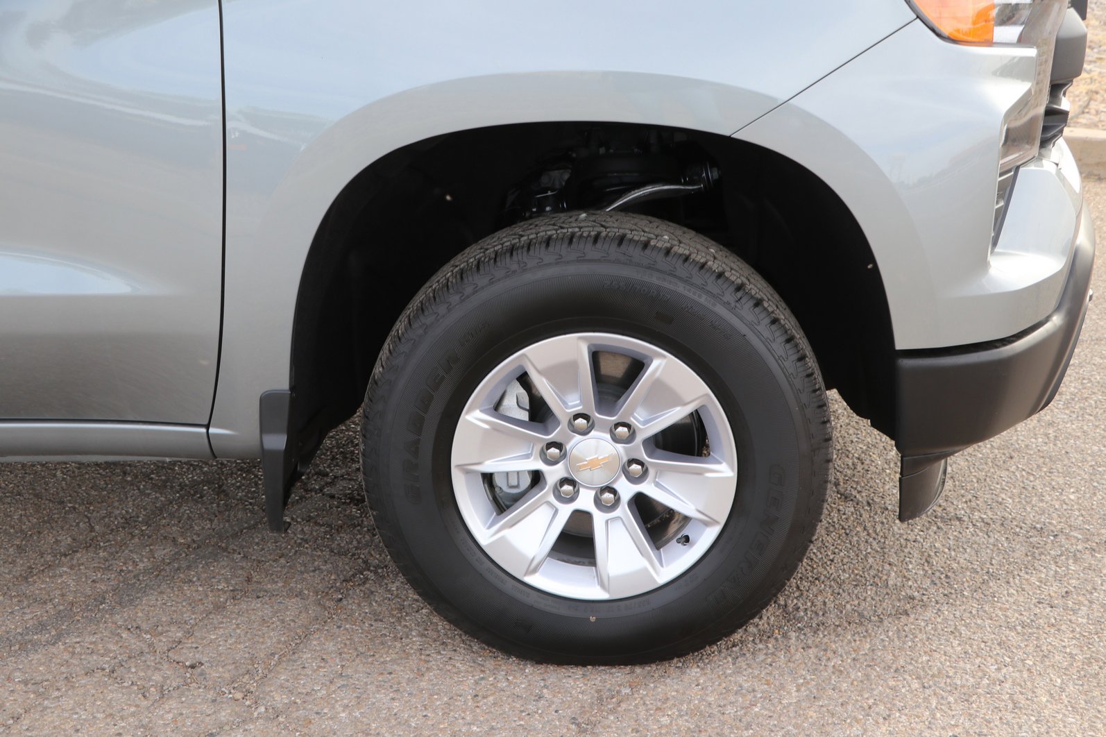 Used 2026 Chevrolet Silverado 1500 W/T w/ Trailering Package AWD/4WD image 9