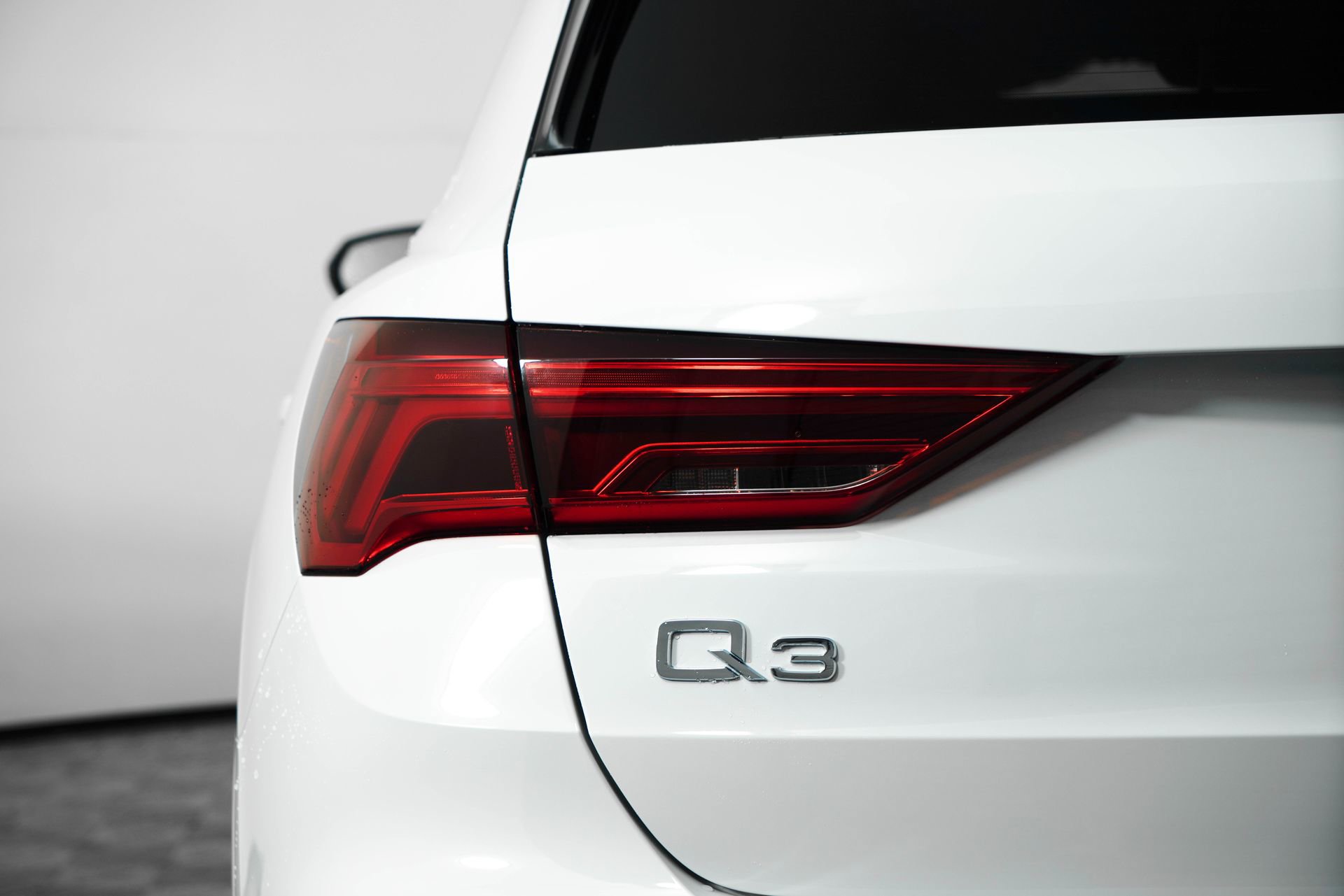 New 2025 Audi Q3 2.0T Premium image 12