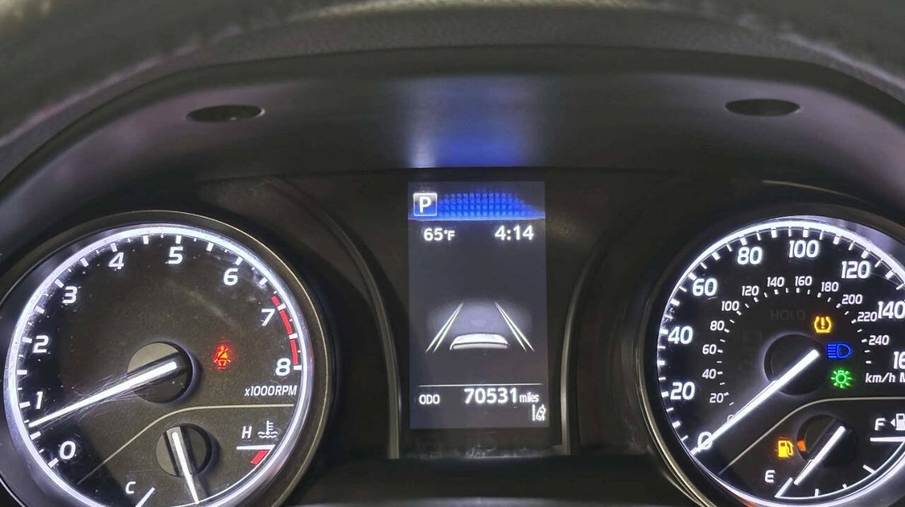Used 2021 Toyota Camry SE FWD image 32