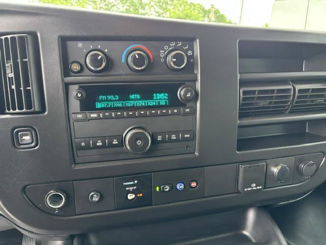 Used 2022 Chevrolet Express 2500 w/ Driver Convenience Package RWD image 12