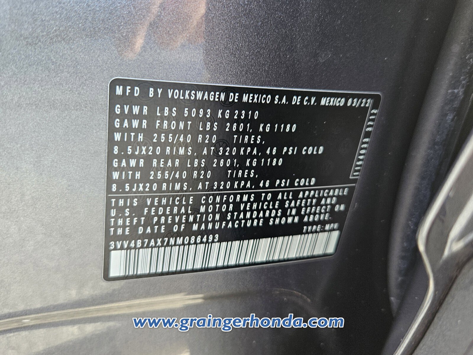 Used 2022 Volkswagen Tiguan SEL R-Line image 14