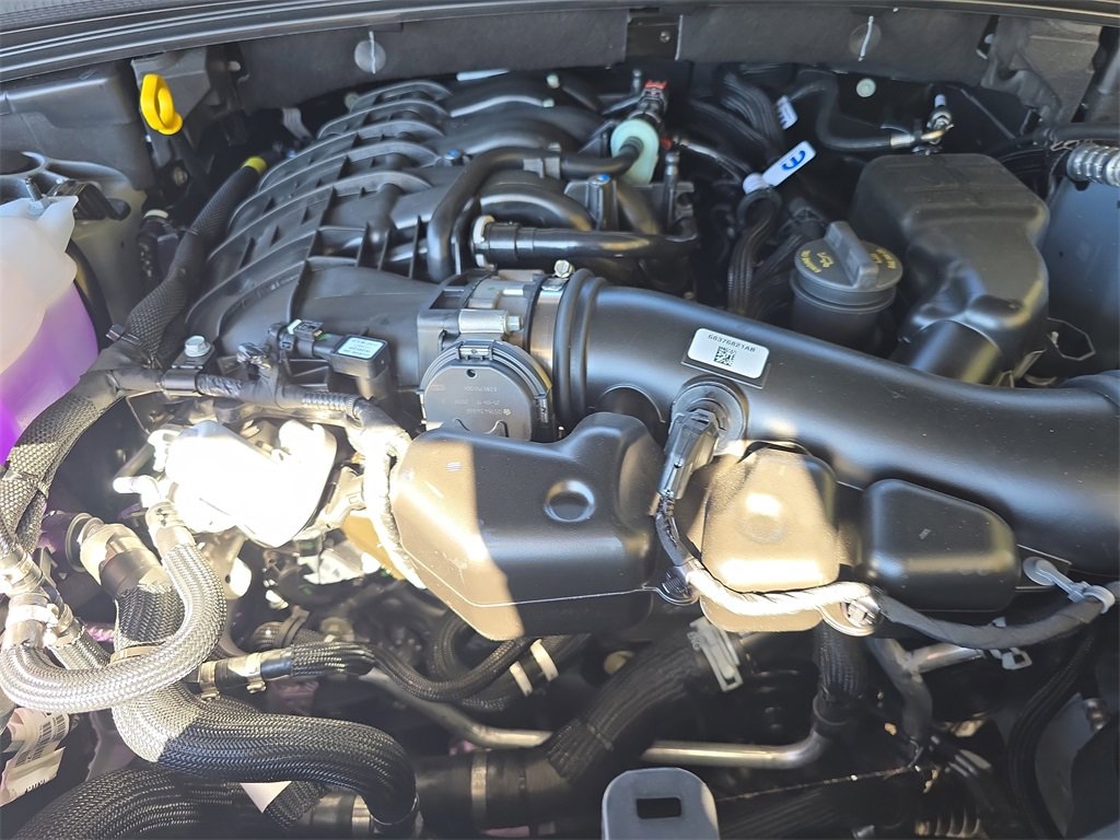 New 2025 Jeep Grand Cherokee Limited image 31