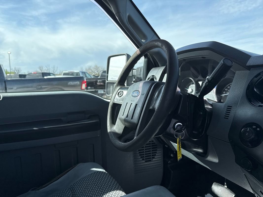 Used 2012 Ford F250 XL w/ Snow Plow Prep Pkg AWD/4WD image 17