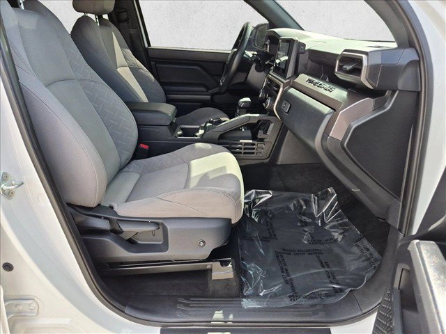 Used 2024 Toyota Tacoma SR5 AWD/4WD image 19