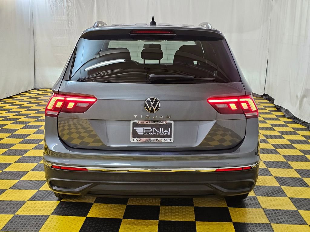 Used 2022 Volkswagen Tiguan S image 4