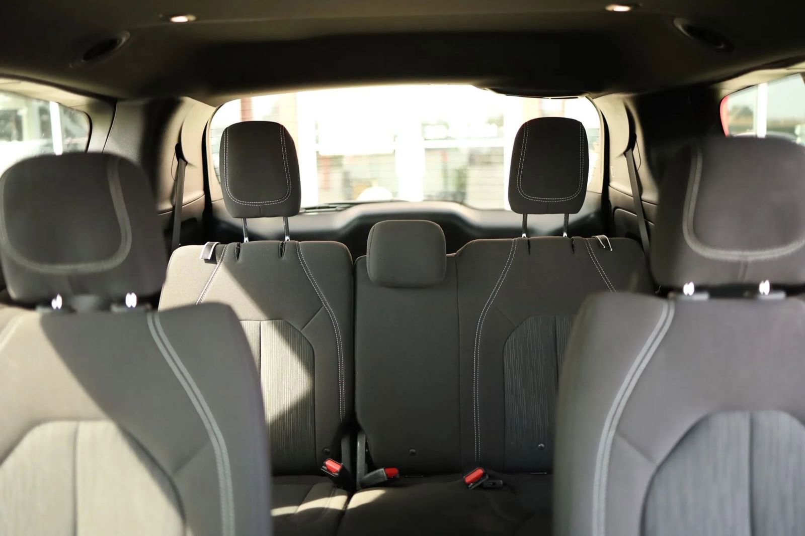 Used 2021 Chrysler Pacifica Touring w/ Uconnect Theater Family Group image 46