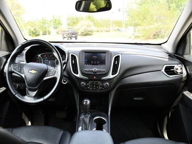 Used 2020 Chevrolet Equinox LT w/ Sport Edition image 17