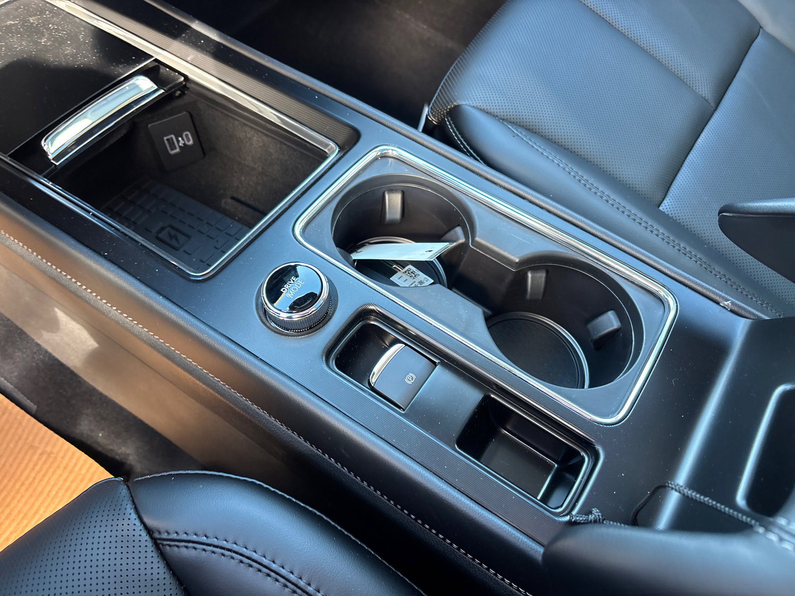 New 2026 Lincoln Corsair Premiere image 24