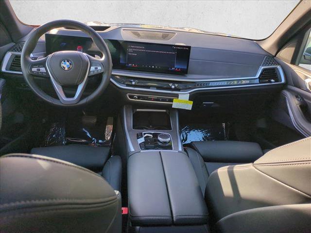 Certified 2025 BMW X5 xDrive40i w/ Parking Assistance Package image 19