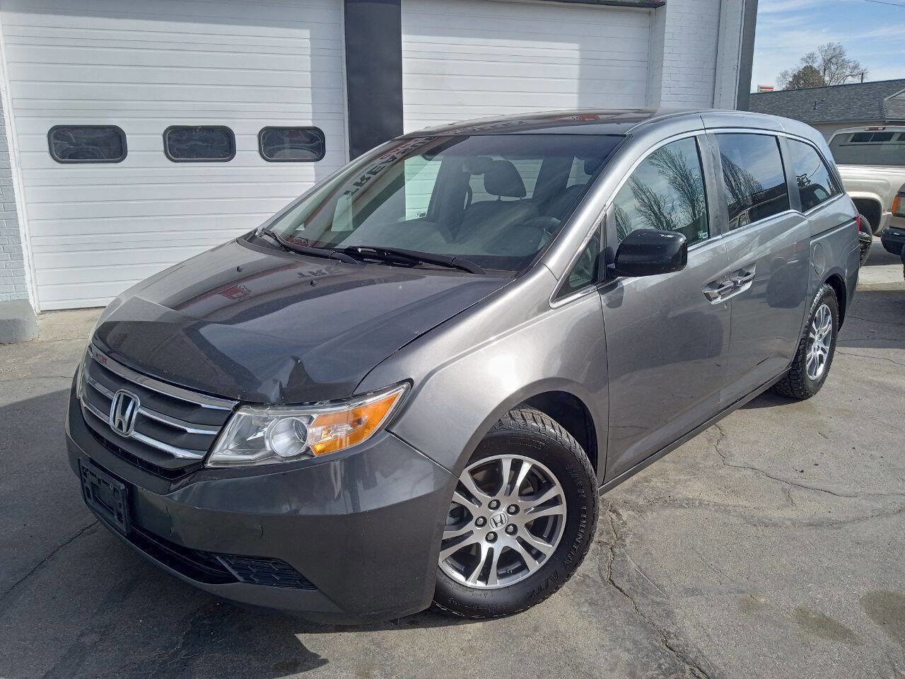 Used 2011 Honda Odyssey EX-L image 2
