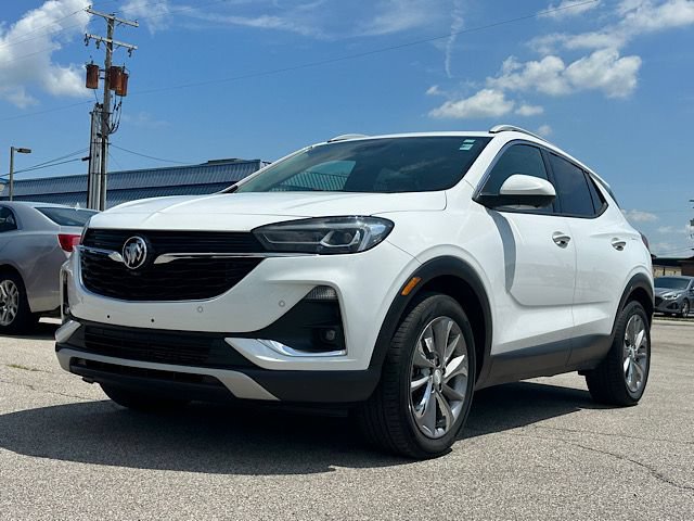 Used 2020 Buick Encore GX Essence w/ Experience Buick Package FWD image 1