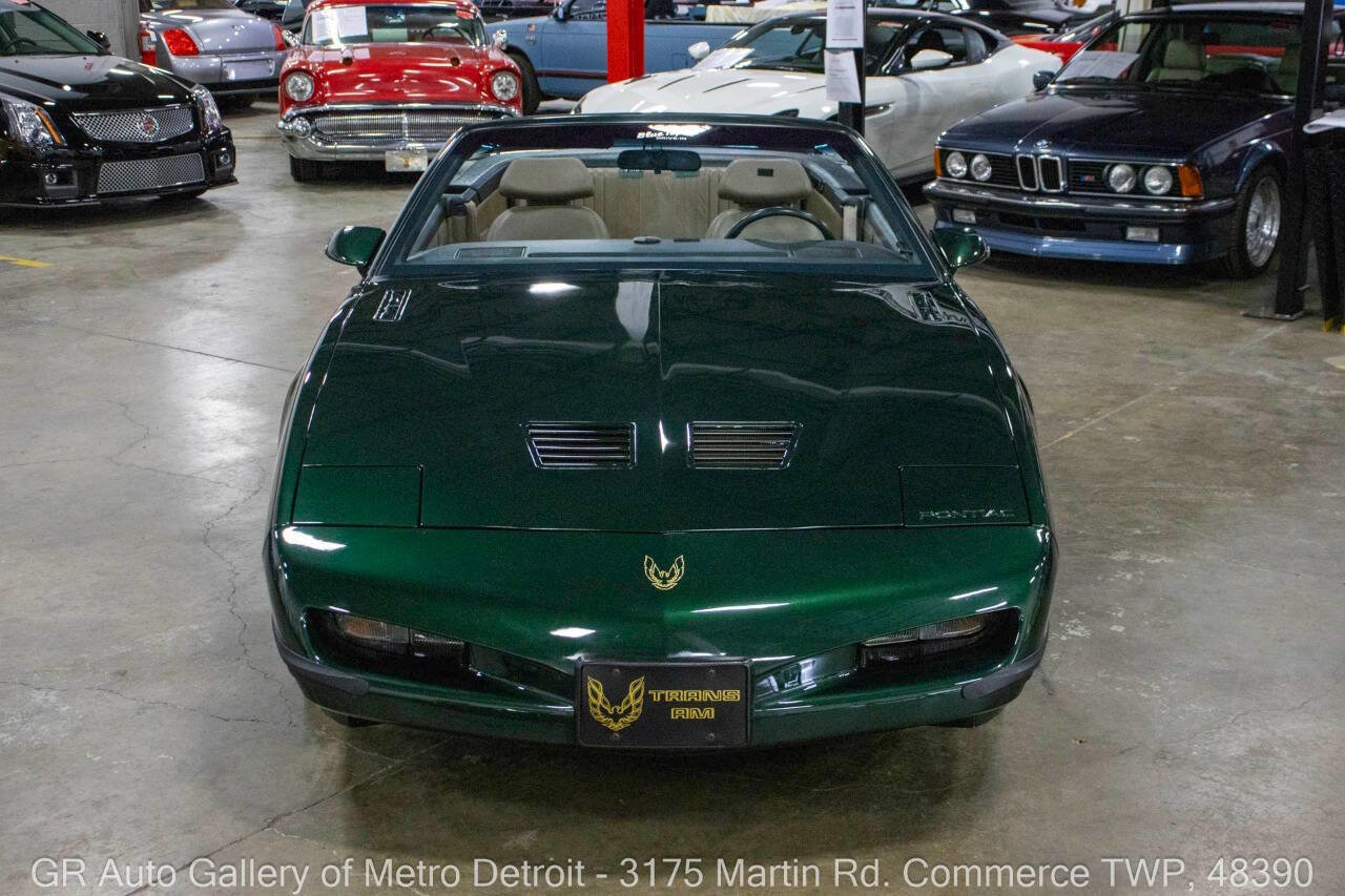 Used 1992 Pontiac Firebird Trans Am image 12