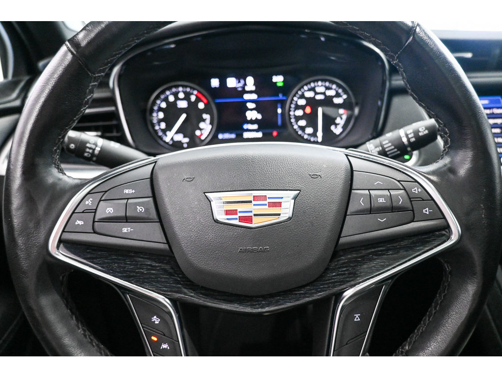 Used 2024 Cadillac XT5 Premium Luxury w/ Technology Package AWD/4WD image 36