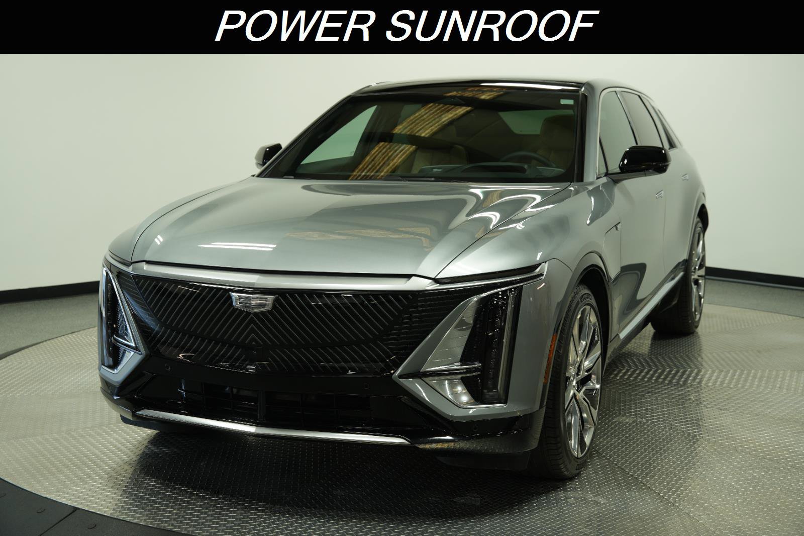 Used 2026 Cadillac Lyriq Signature Luxury w/ Nappa Leather Package AWD/4WD image 3