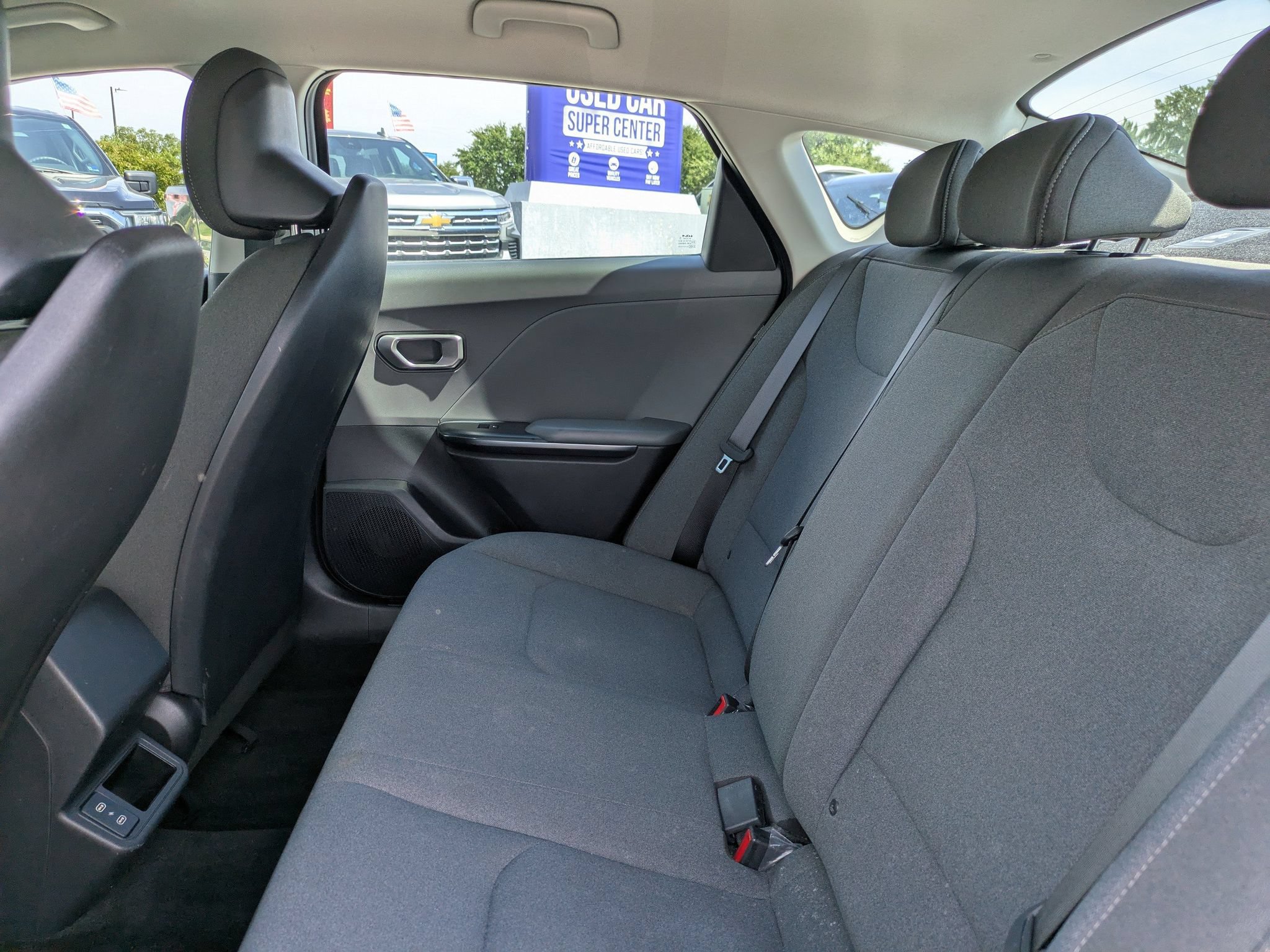 Used 2025 Kia K4 FWD image 14