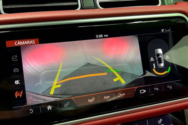 Used 2019 Land Rover Range Rover SV Autobiography Dynamic image 21