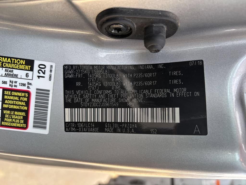 Used 2018 Toyota Sienna XLE w/ XLE Navigation Package FWD image 30
