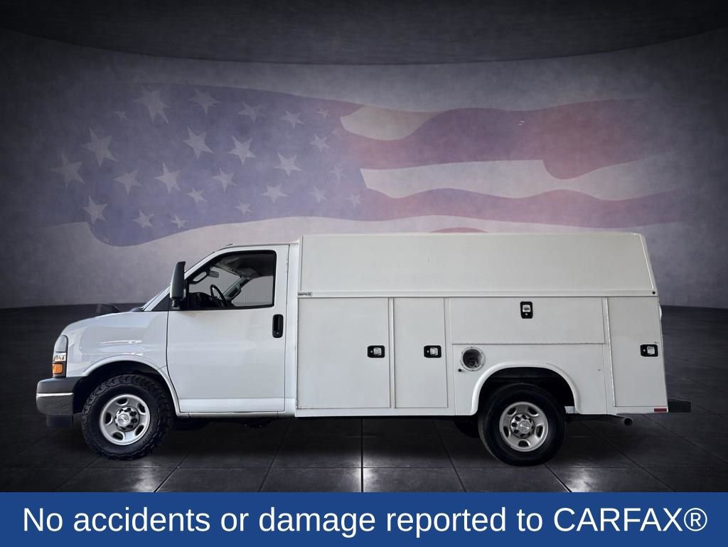 Used 2021 Chevrolet Express 3500 w/ Power Convenience Package RWD image 2