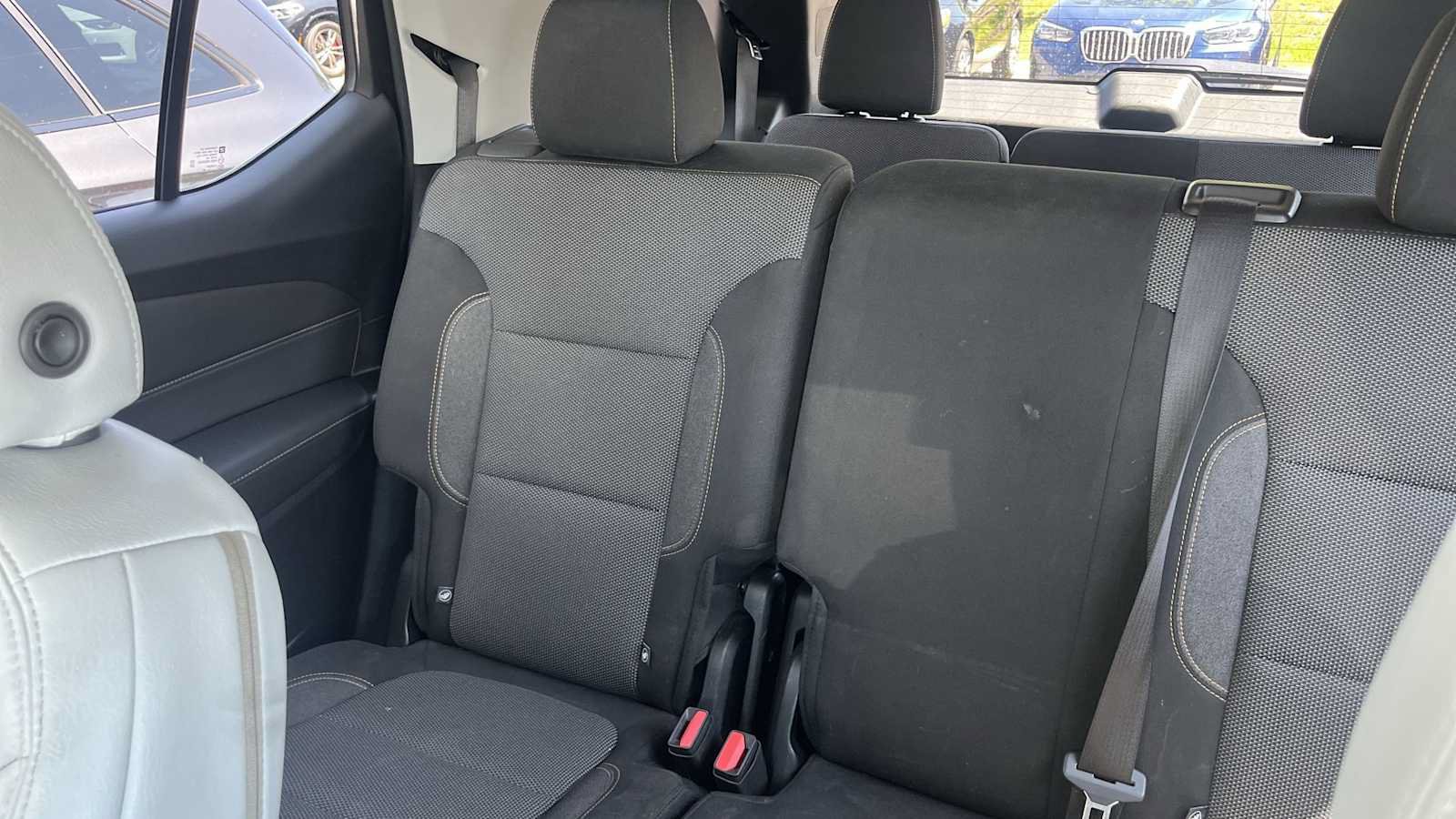 Used 2019 Chevrolet Traverse LS FWD image 34