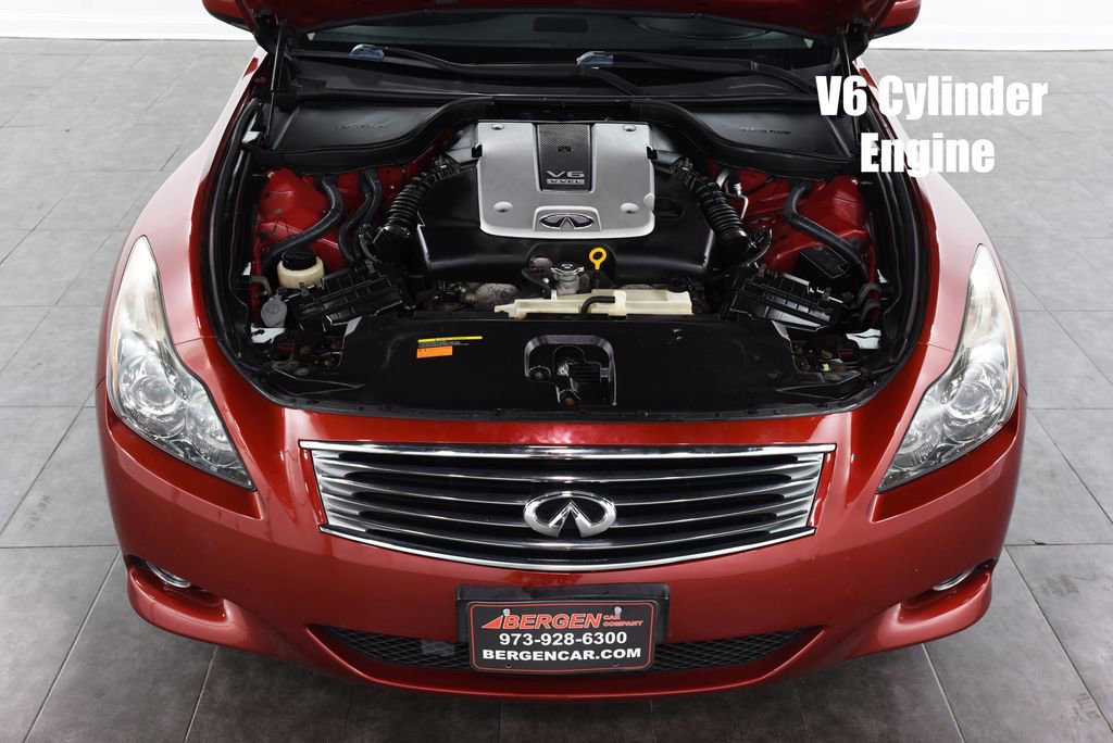 Used 2014 INFINITI Q60 AWD Coupe w/ Premium Package image 3