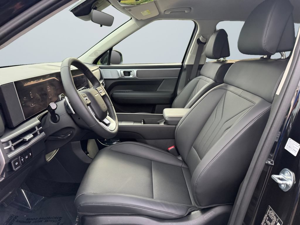 Used 2026 Hyundai Santa Fe SEL FWD image 9