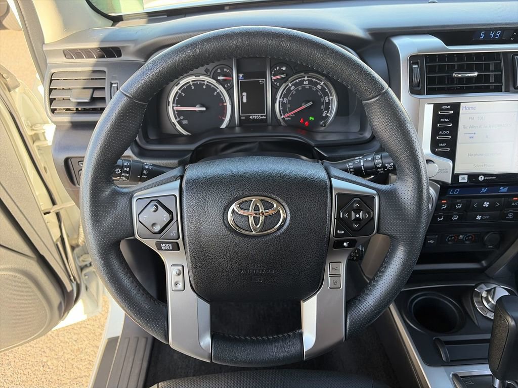 Used 2021 Toyota 4Runner Limited AWD/4WD image 17