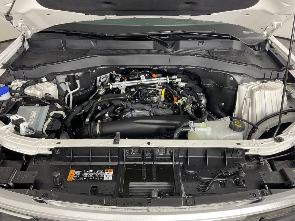 New 2026 Ford Explorer Active RWD image 9