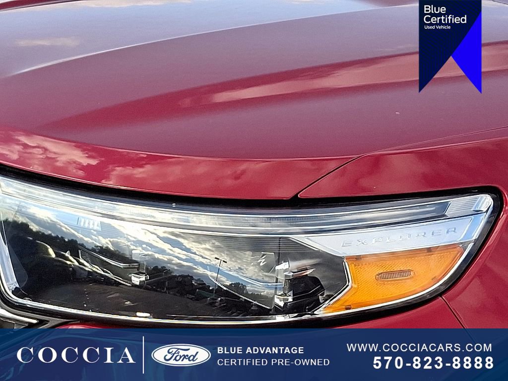 Certified 2022 Ford Explorer XLT w/ Equipment Group 202A image 9