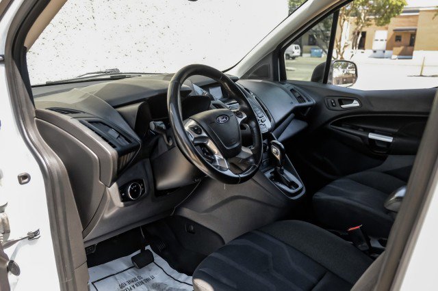 Used 2018 Ford Transit Connect XLT FWD image 2