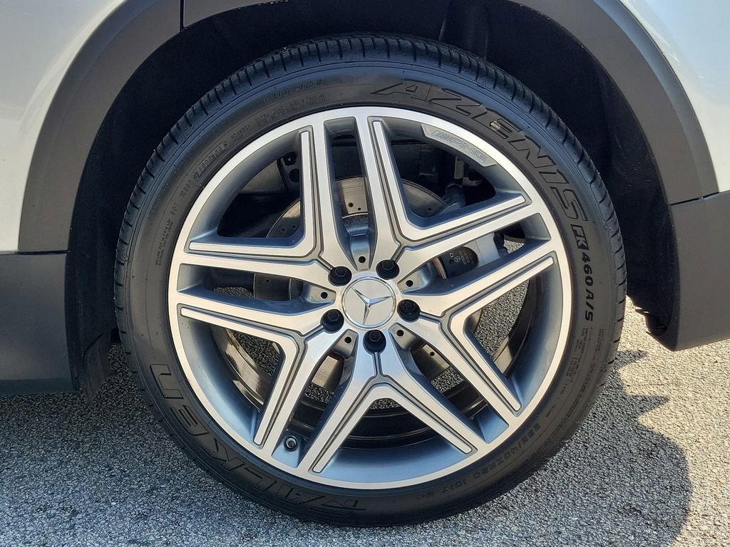 Used 2022 Mercedes-Benz GLB 35 AMG 4MATIC image 6