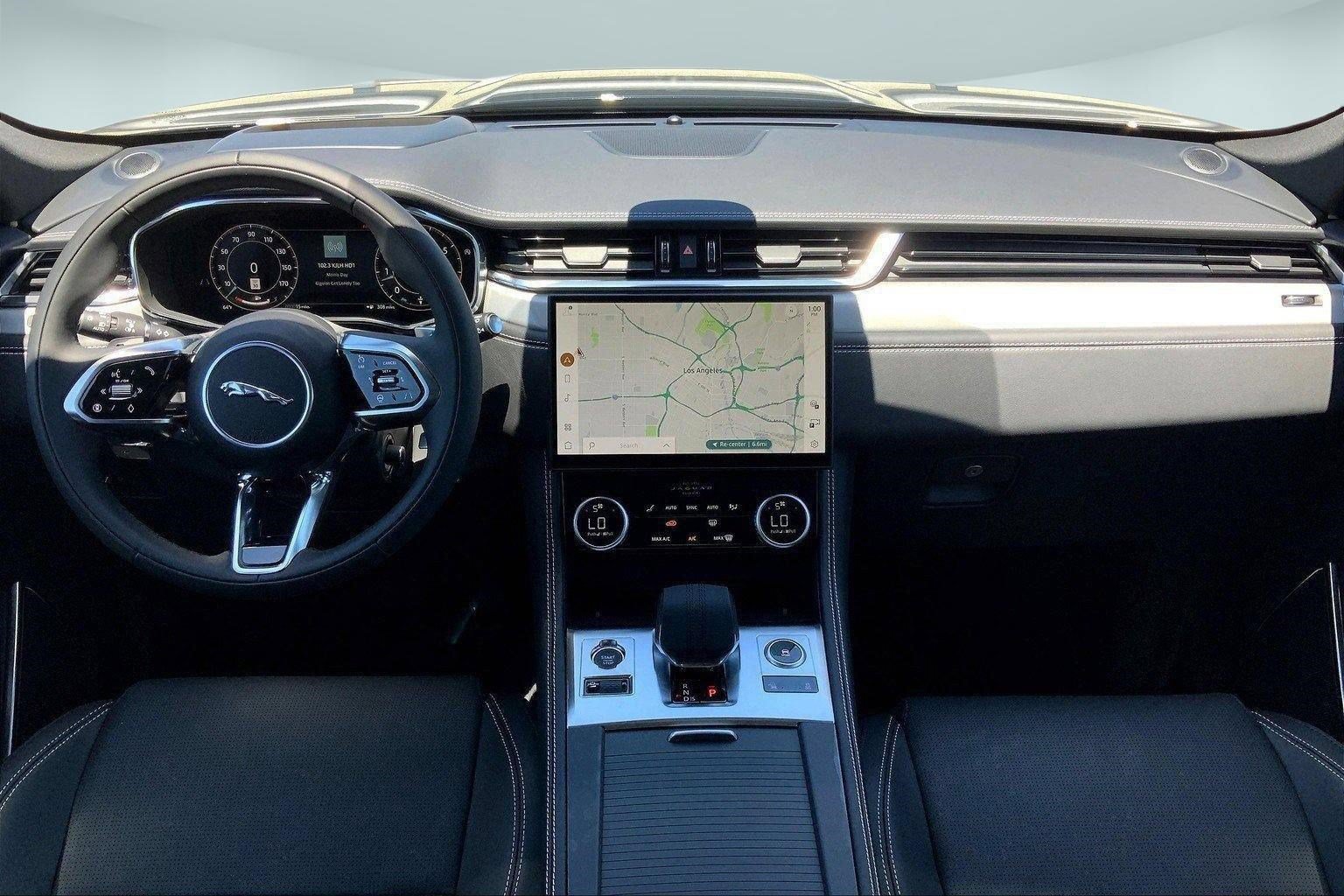 New 2026 Jaguar F-PACE R-Dynamic S AWD/4WD image 12