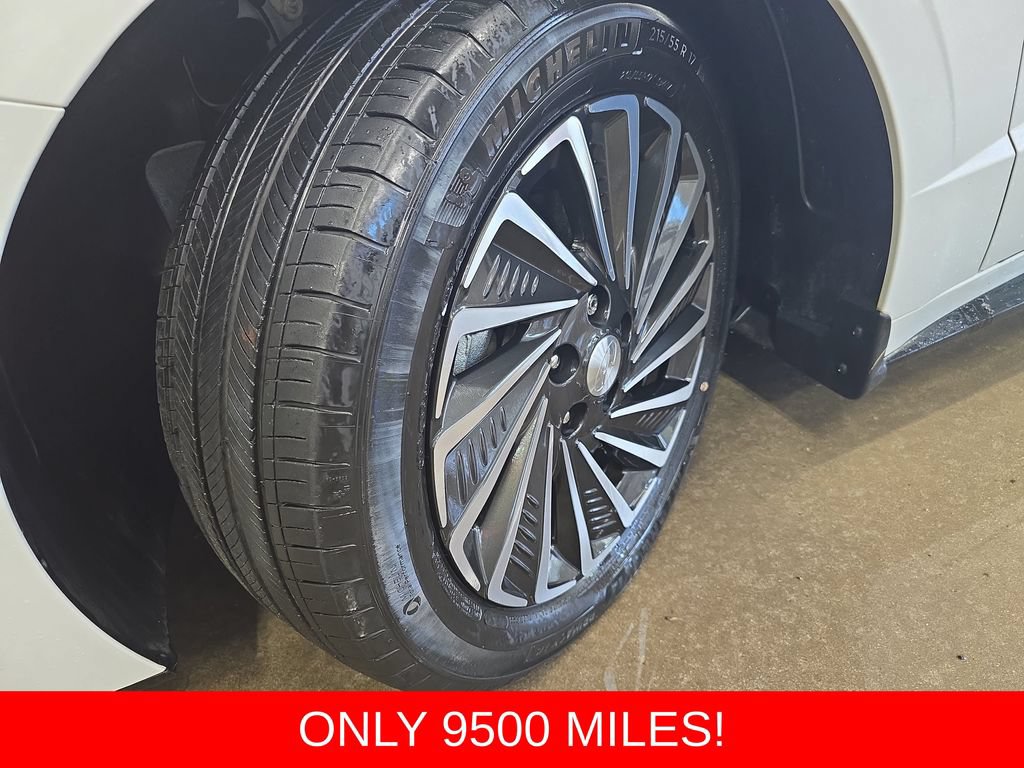 Used 2021 Hyundai Sonata Limited FWD image 32