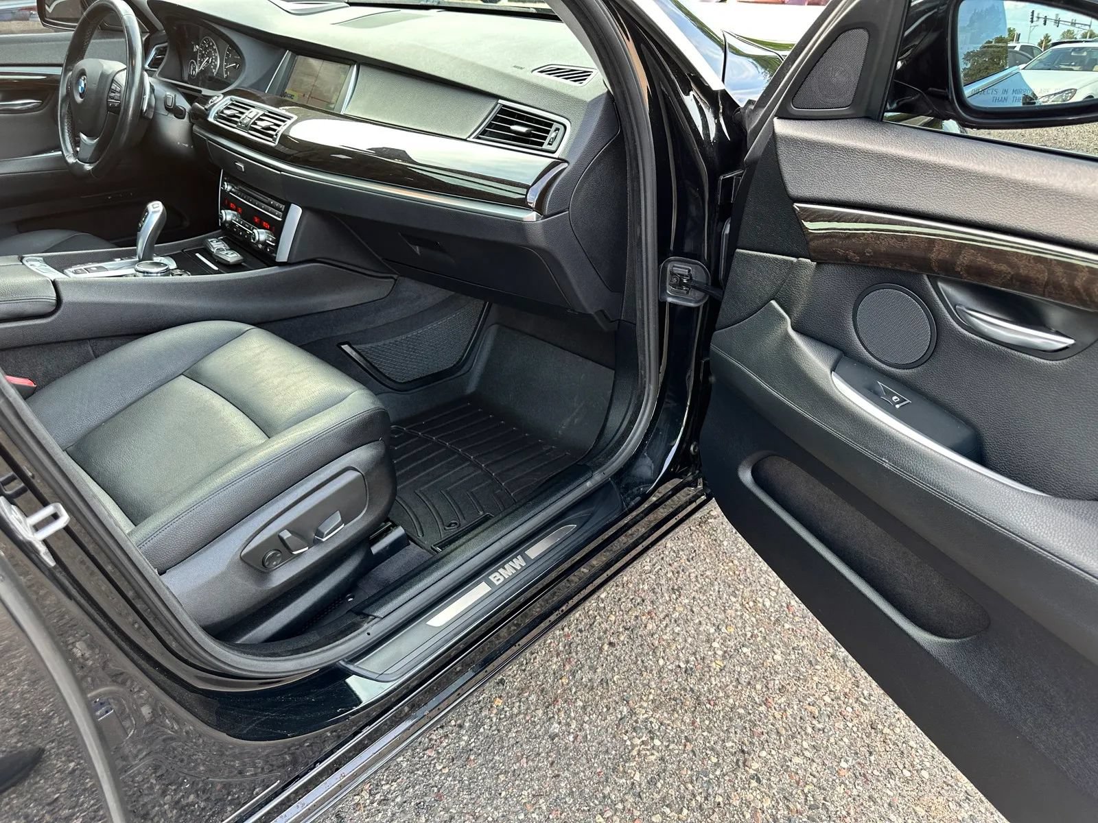 Used 2017 BMW 535i Gran Turismo xDrive AWD/4WD image 22