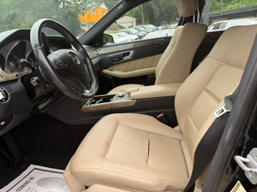 Used 2010 Mercedes-Benz E 350 4MATIC Sedan image 20