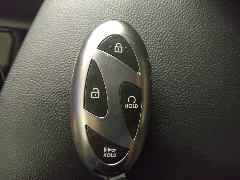 Used 2024 Hyundai Elantra Blue FWD image 32